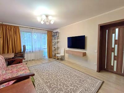 квартира за адресою Єреванська вул., 10-А