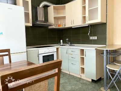 квартира за адресою Олени Пчілки вул., 2