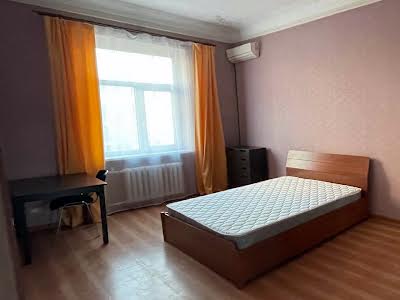 квартира за адресою Тараса Шевченка бульв., 58