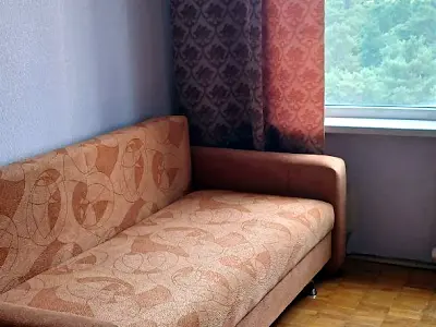 квартира за адресою Князя Романа Мстиславича вул. (Генерала Жмаченка), 4