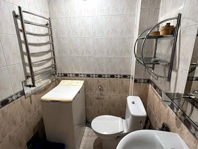 квартира за адресою Академіка Доброхотова вул., 15