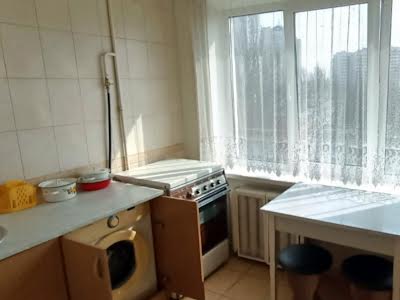 квартира за адресою Леся Курбаса просп., 9
