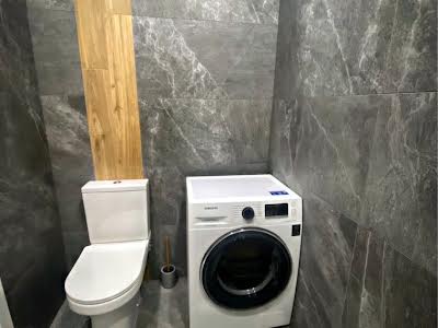 квартира за адресою Боголюбова вул., 27