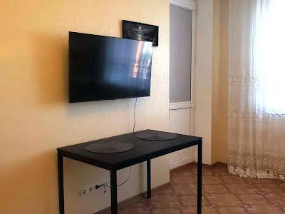 квартира за адресою Олександри Екстер вул. (Марини Цвєтаєвої), 11