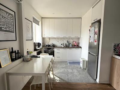 квартира за адресою Миру просп., 6