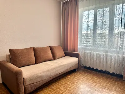 квартира за адресою Анни Ахматової вул., 43