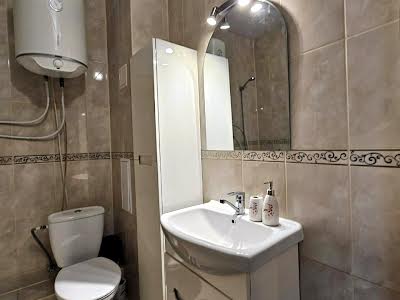 квартира за адресою Юрія Кондратюка вул., 5