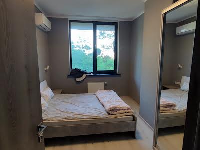 квартира за адресою Олегівська вул., 3