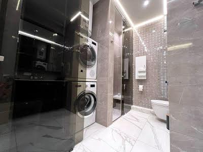 квартира за адресою Болсуновська вул. (Сергія Струтинського), 2