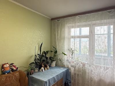 квартира по адресу Червоной Калины просп. (Владимира Маяковского), 30