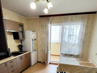 квартира по адресу Здолбуновская ул., 13