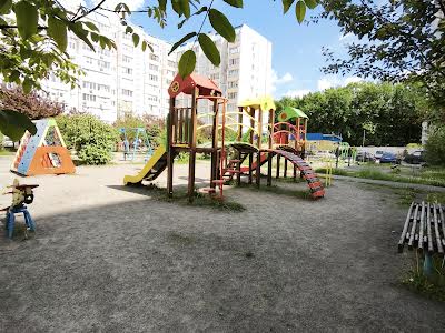 квартира за адресою Європейська вул. (Жовтнева), 34-Б