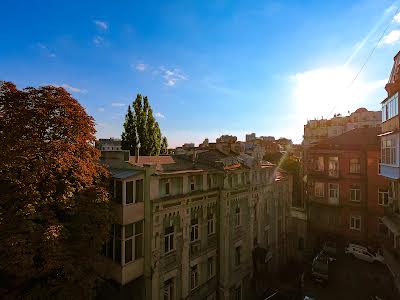 квартира за адресою Михайлівська вул., 24в