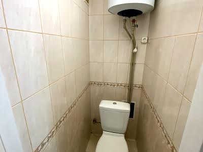 квартира за адресою Сергія Набоки пл., 4