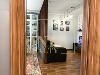 квартира за адресою Білицька вул., 18
