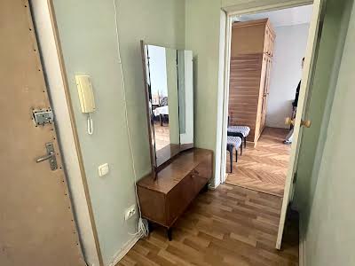квартира по адресу Вячеслава Черновола ул., 33/30