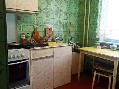 квартира за адресою Бучми вул. (Командарма Уборевича), 20