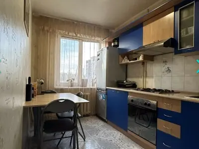 квартира за адресою Слави бульв., 8
