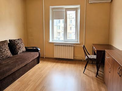 квартира за адресою Братства Тарасівців вул. (Декабристів), 8