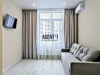 квартира за адресою Садова вул., 51Б