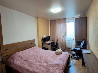 квартира по адресу Академика Глушкова просп., 9-В