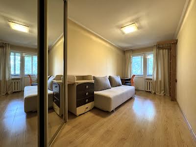 квартира за адресою Леся Курбаса просп., 9