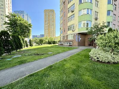 квартира за адресою Воскресенська вул., 14б
