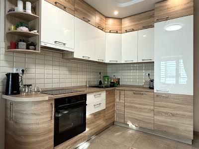 квартира по адресу Патриарха Мстислава Скрипника ул., 48-А