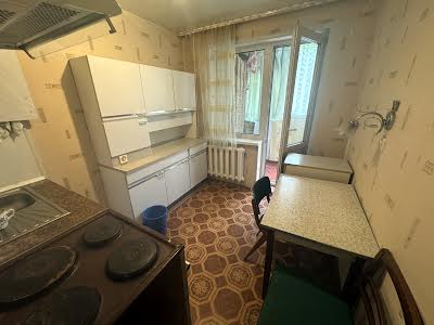 квартира по адресу Александра Поля просп. (Кірова), 18