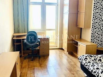 квартира по адресу Евгения Коновальца ул. (Щорса), 32-В