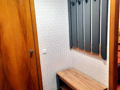 квартира за адресою Романа Ратушного вул. (Волгоградська), 17