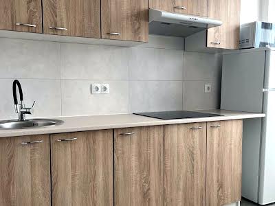 квартира за адресою Польова вул., 73