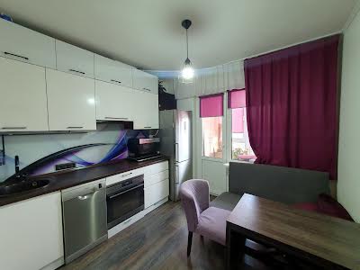 квартира за адресою Бориса Гмирі вул., 18