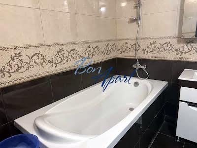 квартира за адресою Урлівська вул., 23