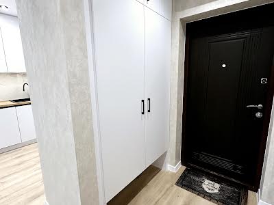 квартира по адресу Родини Крістерів ул., 14