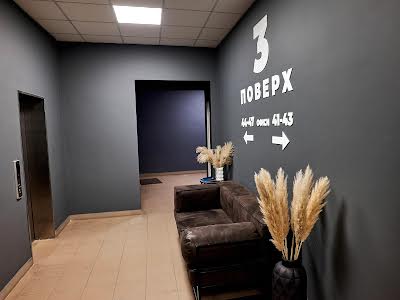 комерційна за адресою Київ, Мечникова узвіз (Кловський), 7А