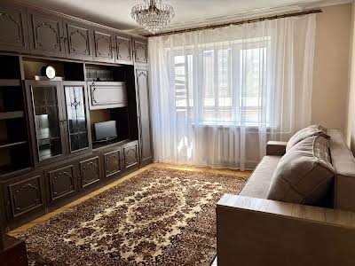квартира за адресою Київ, Почайнинська вул., 62