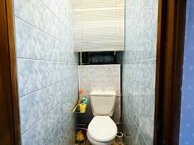 квартира за адресою Харків, Нескорених вул. (Героїв Праці), 12г