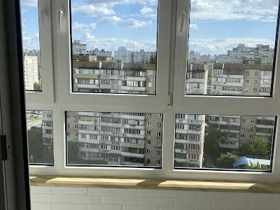 квартира по адресу Драгоманова ул., 10