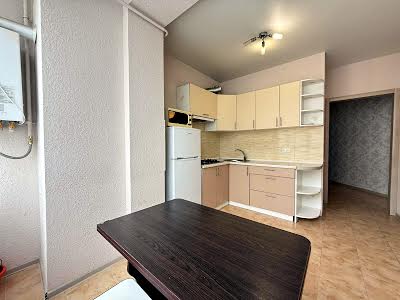 квартира за адресою Боголюбова вул., 36
