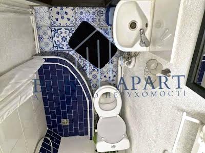 квартира за адресою Олександра Довженка вул., 16-В