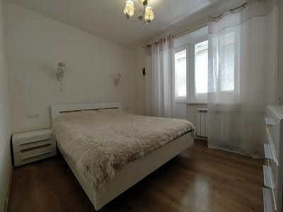 квартира по адресу Амосова ул. (Корчагінців), 13