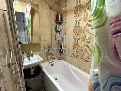 квартира за адресою Празька вул., 32