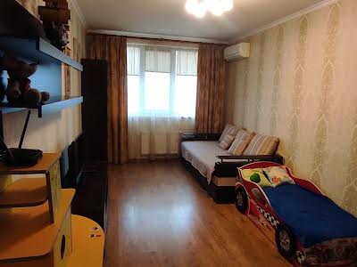 квартира по адресу Натальи Ужвий ул., 12