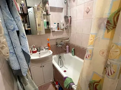 кімната за адресою Братиславська вул., 8