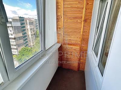 квартира по адресу Пражская ул., 25/2