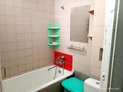квартира за адресою Київ, Салютна вул., 21
