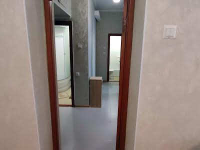 квартира за адресою Василя Тютюнника вул. (Анрі Барбюса), 32