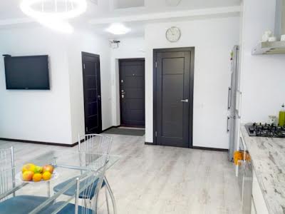 квартира по адресу с. Святопетровское, Богдана Хмельницкого ул., 10