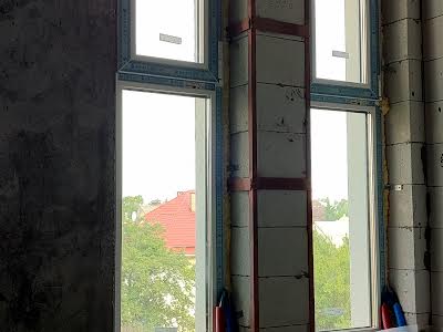 квартира за адресою Осіння вул., 33